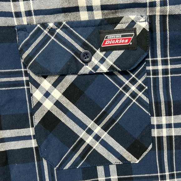 Dickies Short Sleeve Shirt - Picture 8 of 11